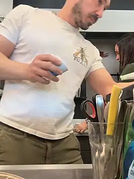 ainaht online show from March 28, 2026, 8:59 am