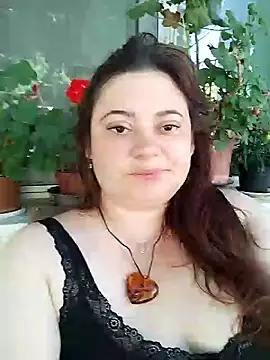 Snapshot of Flacara100 chatting on September 21, 2025, 1:16 pm Flacara100 online show from September 21, 2025, 1:16 pm