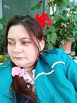 Snapshot of Flacara100 chatting on October 12, 2025, 12:06 pm Flacara100 online show from October 12, 2025, 12:06 pm