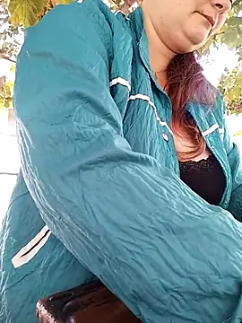 Snapshot of Flacara100 chatting on September 27, 2025, 12:33 pm Flacara100 online show from September 27, 2025, 12:33 pm