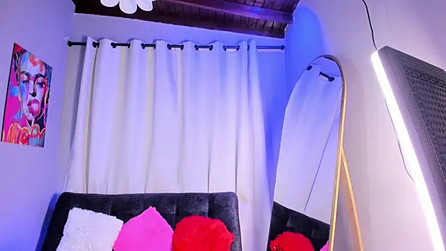 Snapshot of Scarlett_Durand chatting on October 28, 2025, 11:53 am Scarlett Durand online show from October 28, 2025, 11:53 am