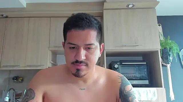 Snapshot of Arnolwilliams chatting on September 26, 2025, 7:43 pm Arnolwilliams online show from September 26, 2025, 7:43 pm