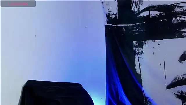 Snapshot of Avaggi chatting on October 27, 2025, 12:11 am Avaggi online show from October 27, 2025, 12:11 am