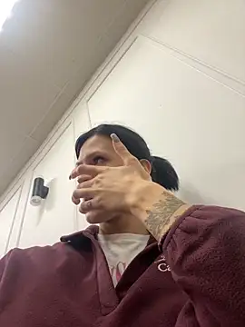 EmmaStarkk online show from October 17, 2025, 4:16 am