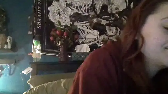 PeridotPrincessOfficial online show from November 10, 2025, 10:04 pm