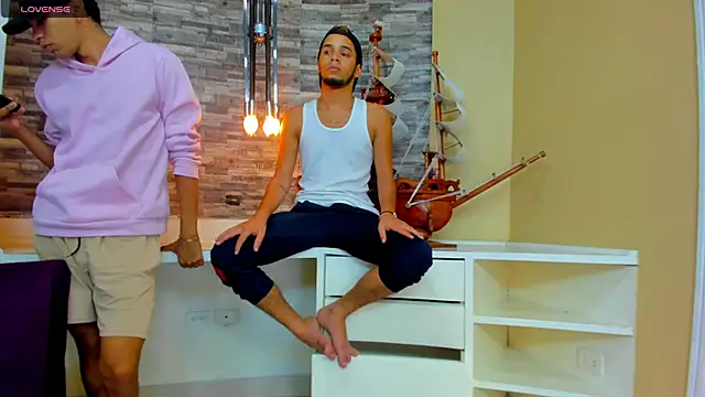 Snapshot of Juicy_Creww chatting on September 18, 2025, 10:18 am Juicy Creww online show from September 18, 2025, 10:18 am