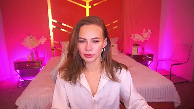 Snapshot of ShyySiren chatting on November 1, 2025, 8:30 am ShyySiren online show from November 1, 2025, 8:30 am