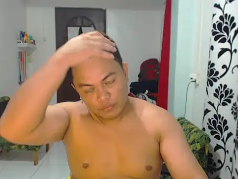 Snapshot of Gayasianzowe chatting on September 29, 2025, 10:54 am Gayasianzowe online show from September 29, 2025, 10:54 am