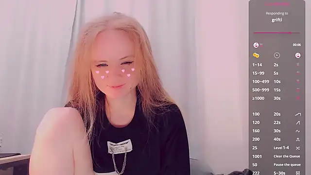 Snapshot of AliceNya_cute chatting on June 13, 2026, 5:49 am AliceNya cute online show from June 13, 2026, 5:49 am