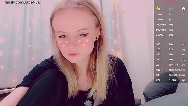 AliceNya cute online show from February 17, 2026, 5:27 am