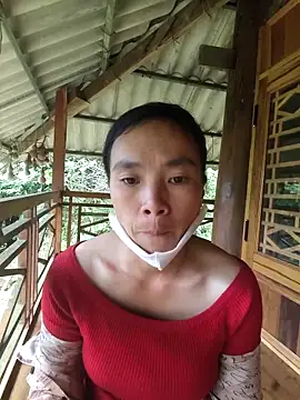 Snapshot of lily-00 chatting on November 6, 2025, 4:38 am lily-00 online show from November 6, 2025, 4:38 am