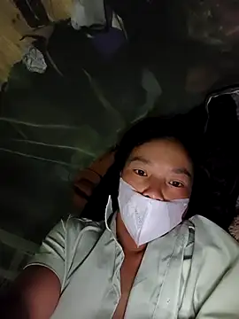 Snapshot of lily-00 chatting on September 24, 2025, 9:32 pm lily-00 online show from September 24, 2025, 9:32 pm