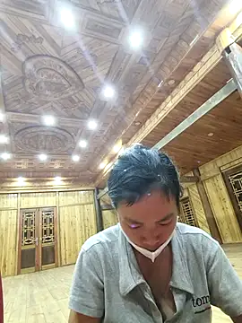 Snapshot of lily-00 chatting on October 11, 2025, 12:39 pm lily-00 online show from October 11, 2025, 12:39 pm