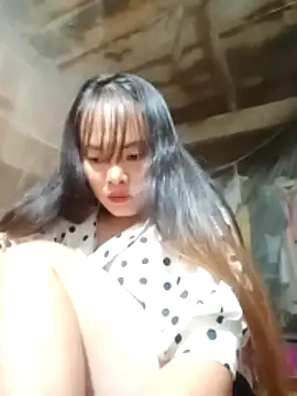 Snapshot of emilyzz chatting on October 22, 2025, 1:10 pm emilyzz online show from October 22, 2025, 1:10 pm