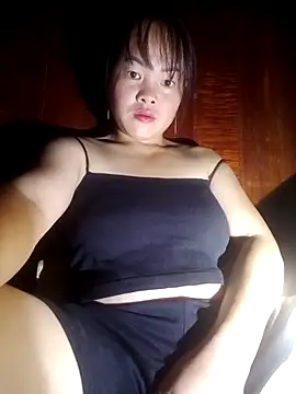 Snapshot of emilyzz chatting on September 28, 2025, 10:39 pm emilyzz online show from September 28, 2025, 10:39 pm