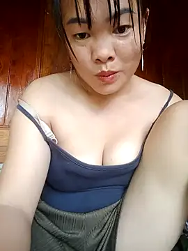 Snapshot of emilyzz chatting on September 22, 2025, 2:39 am emilyzz online show from September 22, 2025, 2:39 am