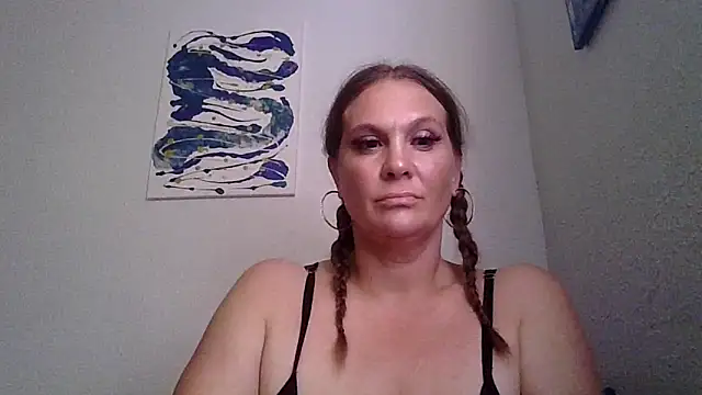 Snapshot of Ariasweetaspie chatting on September 19, 2025, 8:02 pm Ariasweetaspie online show from September 19, 2025, 8:02 pm