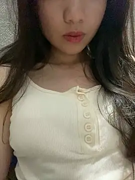 Snapshot of Bella_sexy98 chatting on March 2, 2026, 5:30 am Bella sexy98 online show from March 2, 2026, 5:30 am