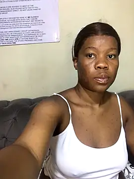 LeehXXY online show from September 24, 2025, 12:33 pm