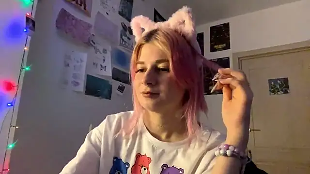 Snapshot of PinkVampire chatting on October 10, 2025, 9:26 pm PinkVampire online show from October 10, 2025, 9:26 pm