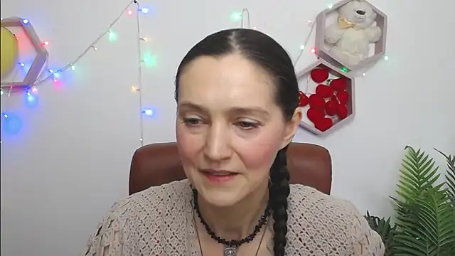 TayaFinch online show from March 17, 2026, 1:36 pm