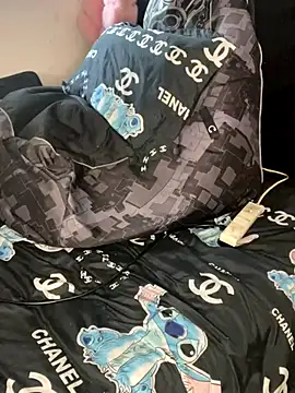 DIRTY PAISLEY X online show from September 30, 2025, 9:15 am