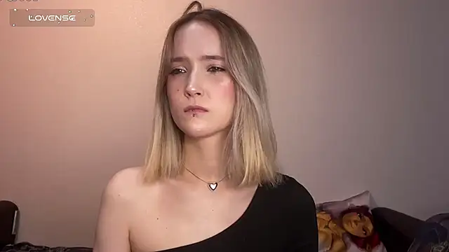 SoftcoreAlly online show from October 4, 2025, 12:50 pm