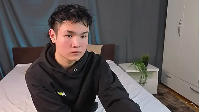 Kaelix1 online show from September 17, 2025, 2:19 pm