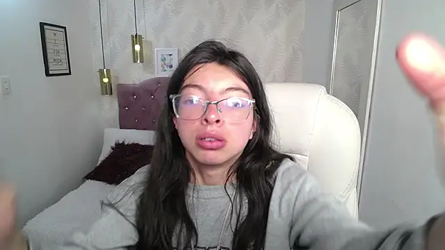 alllyson  online show from January 9, 2026, 7:32 pm