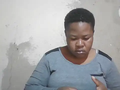 Bustyass93 online show from October 17, 2025, 7:33 am