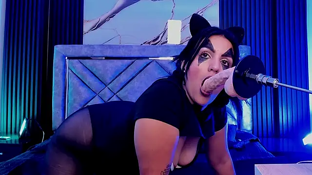 Snapshot of Daniwhatson chatting on October 26, 2025, 12:22 am Daniwhatson online show from October 26, 2025, 12:22 am