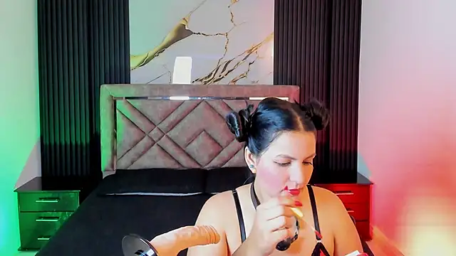 Snapshot of Daniwhatson chatting on November 2, 2025, 3:33 am Daniwhatson online show from November 2, 2025, 3:33 am