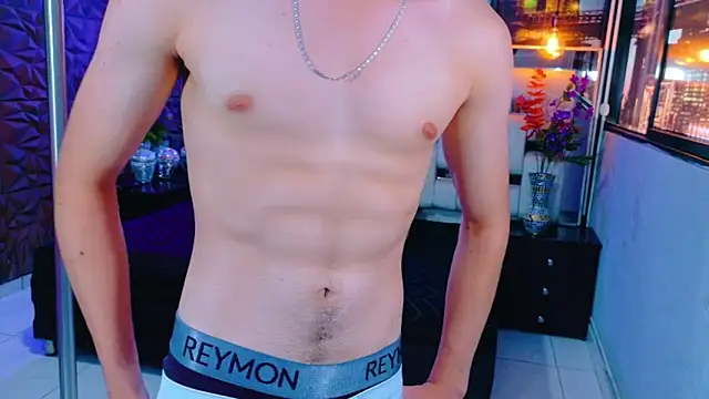 Snapshot of Dominic_Carmine chatting on October 15, 2025, 8:39 pm Dominic Carmine online show from October 15, 2025, 8:39 pm