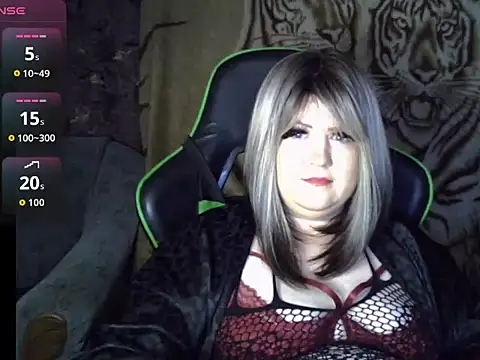 YuliiaSan online show from November 11, 2025, 12:55 pm