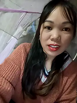 Snapshot of Tary_toot chatting on October 14, 2025, 11:25 pm Tary toot online show from October 14, 2025, 11:25 pm