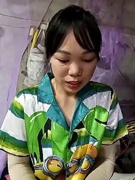 Snapshot of Tary_toot chatting on October 23, 2025, 11:03 pm Tary toot online show from October 23, 2025, 11:03 pm