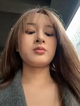 yuki june online show from February 12, 2026, 10:15 am