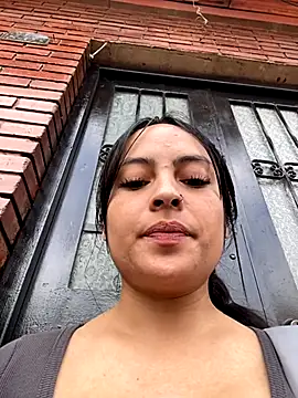 Snapshot of Karla_1-2 chatting on September 30, 2025, 6:36 pm Karla 1-2 online show from September 30, 2025, 6:36 pm