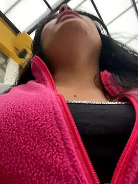 Snapshot of Karla_1-2 chatting on October 24, 2025, 7:57 pm Karla 1-2 online show from October 24, 2025, 7:57 pm