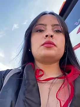 Snapshot of Karla_1-2 chatting on September 25, 2025, 8:37 pm Karla 1-2 online show from September 25, 2025, 8:37 pm