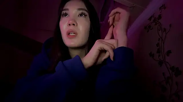 Snapshot of marry_dreams chatting on October 2, 2025, 2:20 pm marry dreams online show from October 2, 2025, 2:20 pm