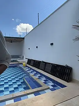 EMILIIA RICHTER   online show from November 7, 2025, 5:06 pm