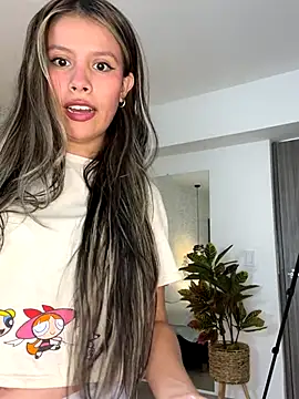 Snapshot of EMILIIA_RICHTER__ chatting on September 29, 2025, 7:08 pm EMILIIA RICHTER online show from September 29, 2025, 7:08 pm