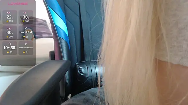 kissy kissi online show from November 1, 2025, 9:03 am