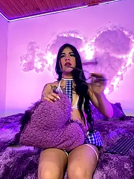 -Dannii- online show from September 19, 2025, 3:21 am