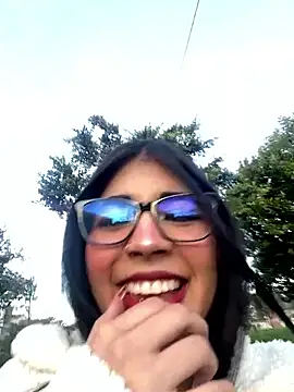 -Dannii- online show from September 25, 2025, 10:38 pm