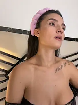 MiaKane99 online show from April 2, 2026, 3:46 am