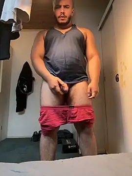 Arnold00007 online show from September 18, 2025, 8:28 am