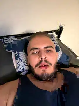 Arnold00007 online show from September 17, 2025, 4:53 pm