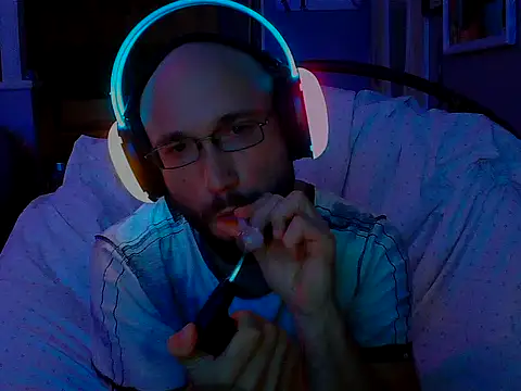 Snapshot of versatilevortex chatting on October 8, 2025, 5:09 am versatilevortex online show from October 8, 2025, 5:09 am